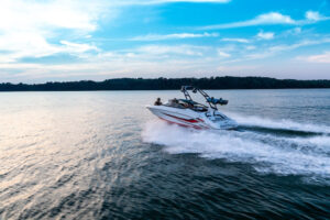 Useful Tips for a Perfect Yacht Charter - фото