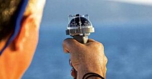 Using Hand-Bearing Compasses to Stay Safe in the Sea - фото